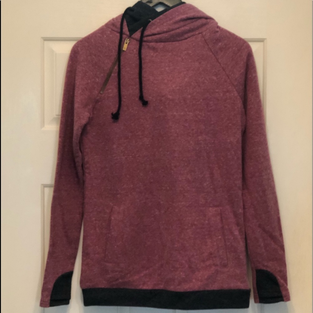 NWOT Ampersand Blended Berry Hoodie S